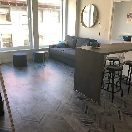 De - Les Beaux-arts Apartmán